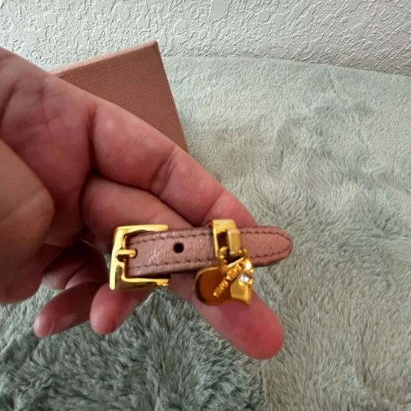 Miu Miu "Madras" Leather Cuff Pink Leather with Jewel - Picture 2 of 7